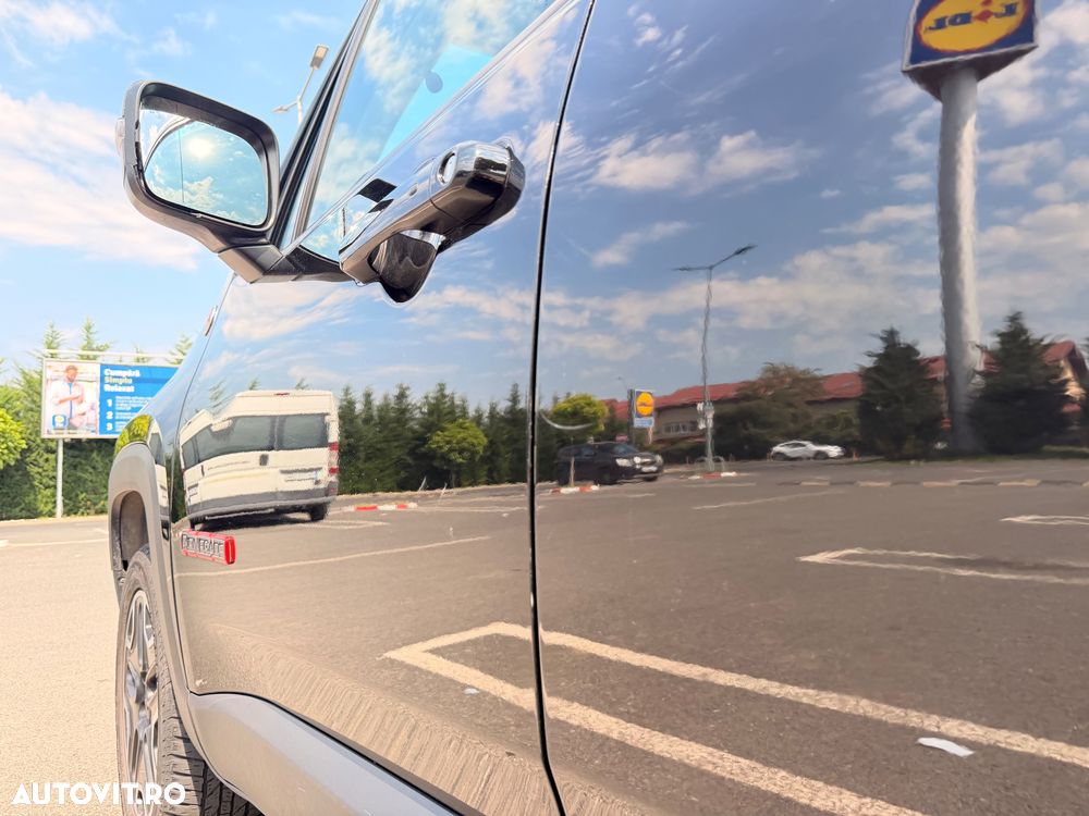 Jeep Renegade - 24