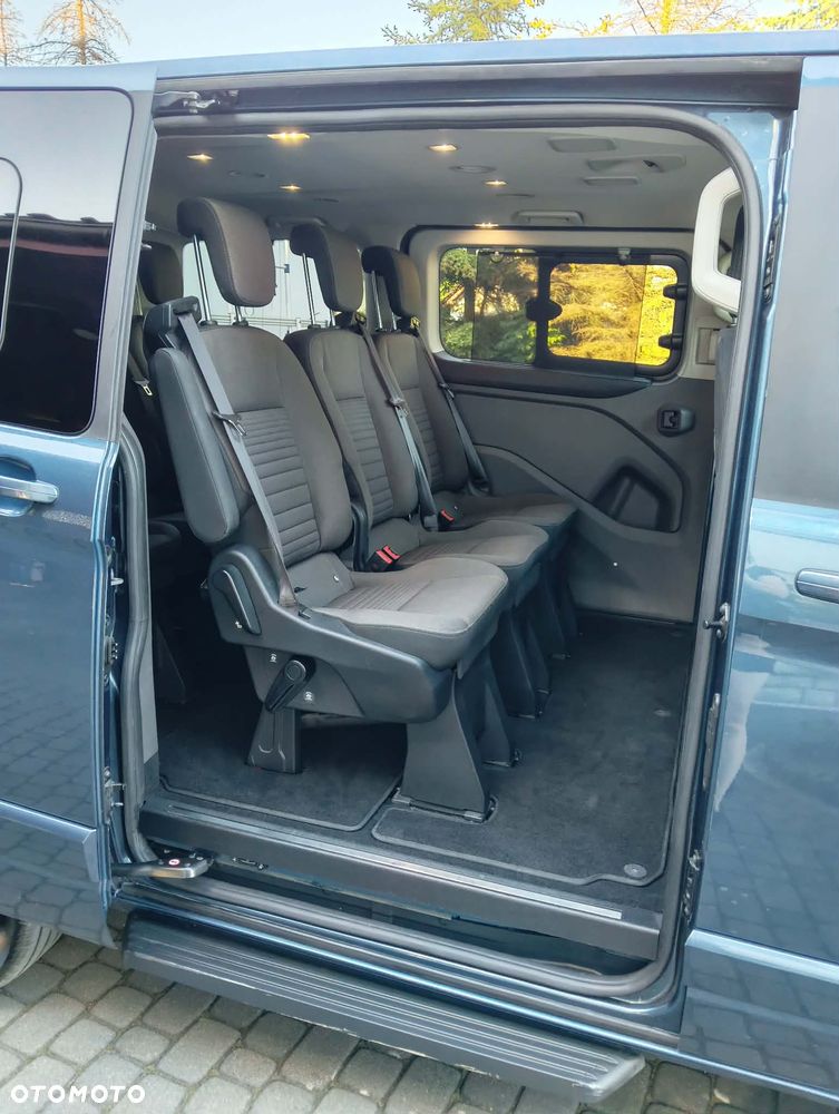 Ford Tourneo Custom - 6