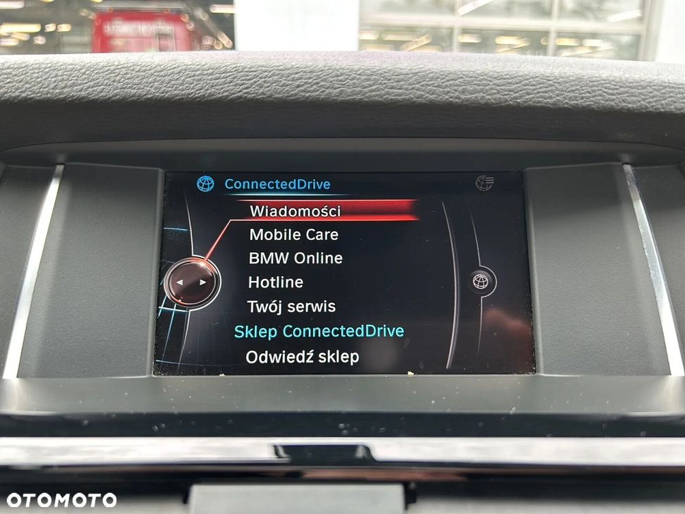 BMW X4 xDrive28i Advantage - 32