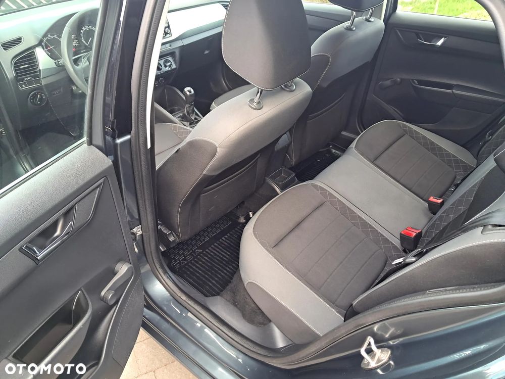Skoda Fabia 1.0 TSI Ambition - 11