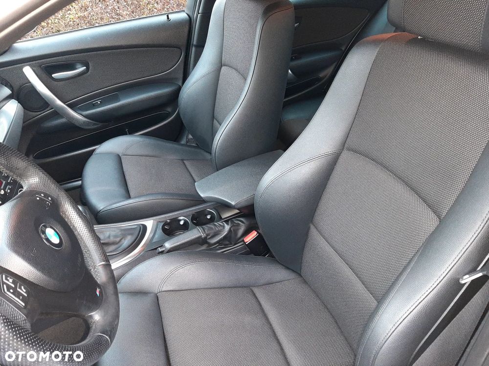 BMW Seria 1 118i Edition Sport - 17