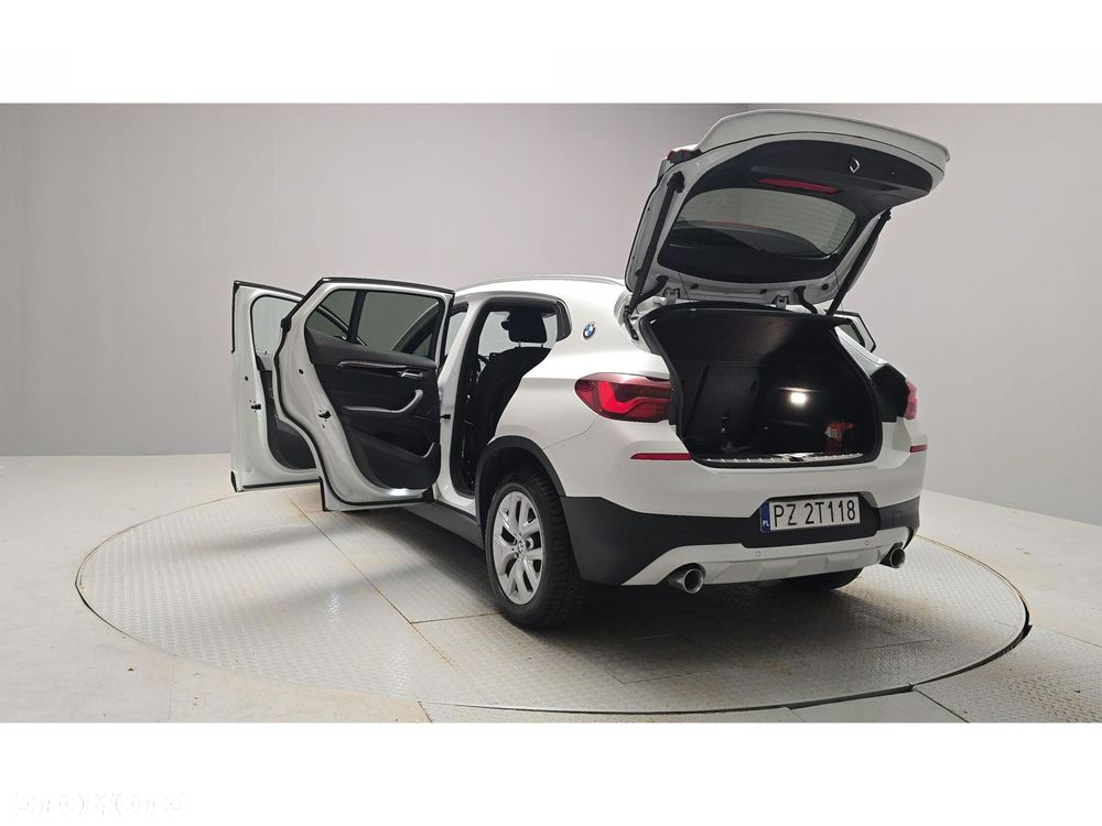 BMW X2 xDrive20d - 11