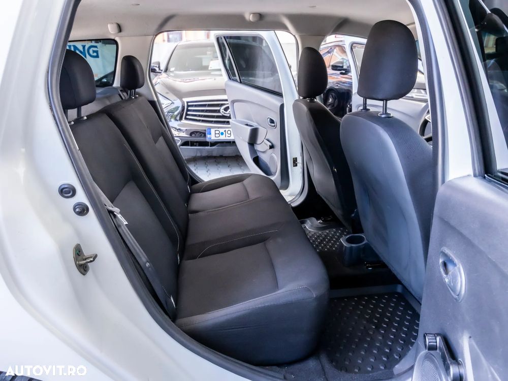 Dacia Logan 0.9 TCe Laureate - 6