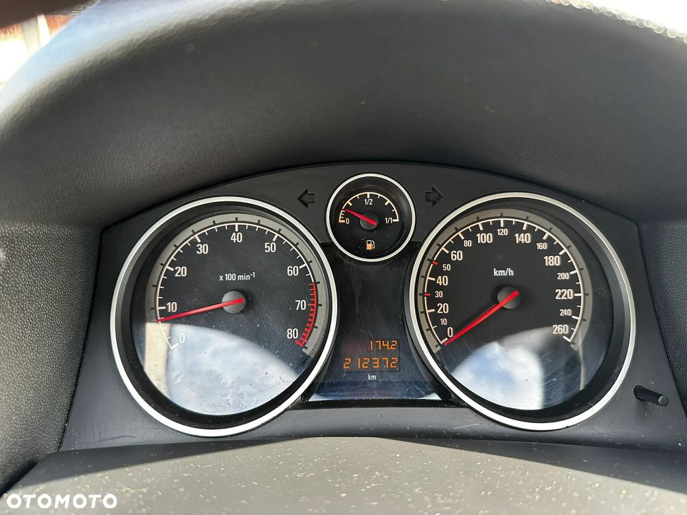 Opel Astra - 14