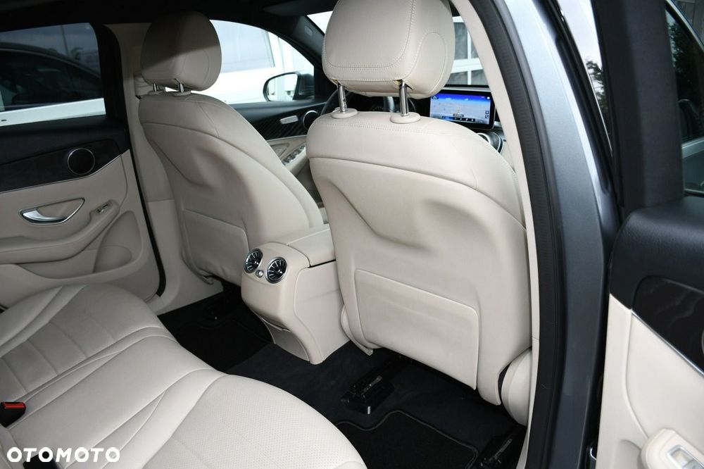 Mercedes-Benz GLC 200 d Business Edition - 30