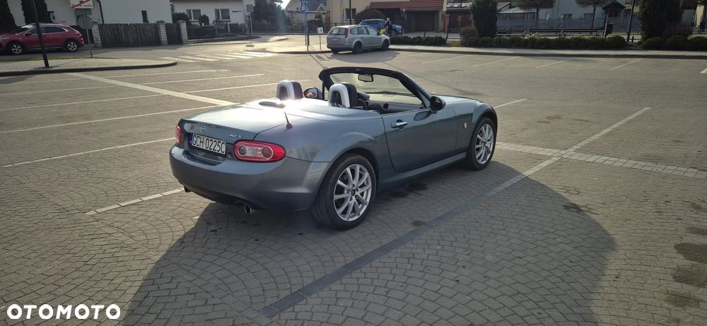 Mazda MX-5 2.0 MZR Roadster Coupe Automatik Center-Line - 4