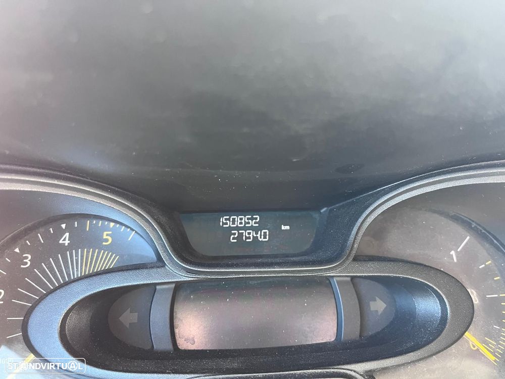 Renault Trafic - 12