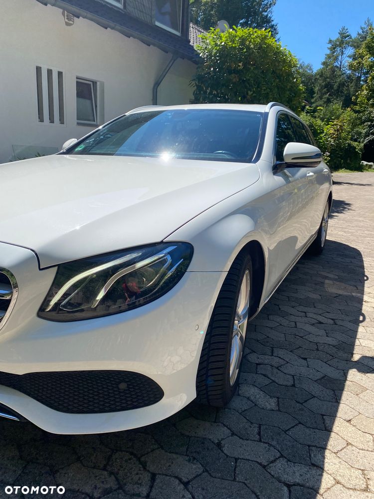Mercedes-Benz Klasa E 220 d 9G-TRONIC - 2