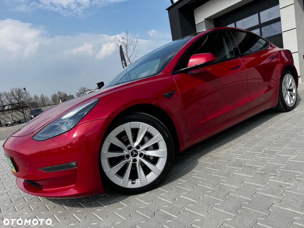 Tesla Model 3 - 2