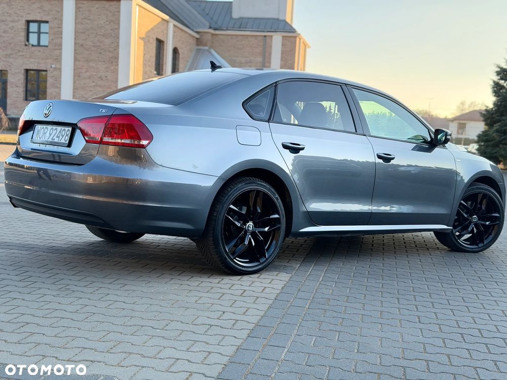 Volkswagen Passat - 19