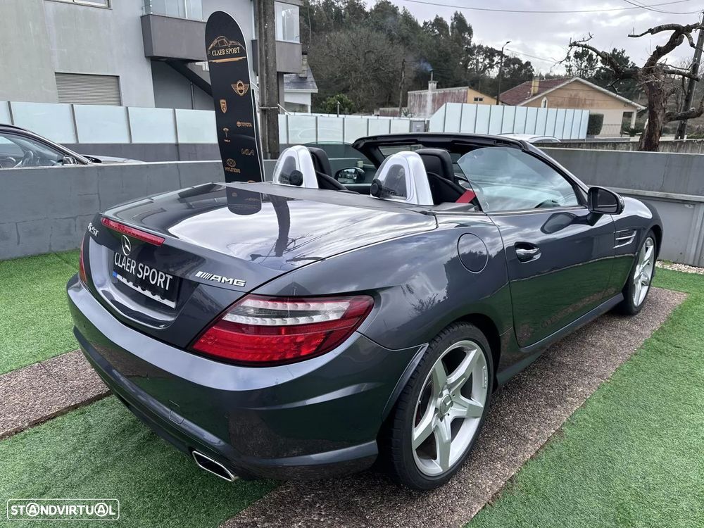 Mercedes-Benz SLK 250 (BlueEFFICIENCY) 7G-TRONIC CarbonLOOK Edition - 4