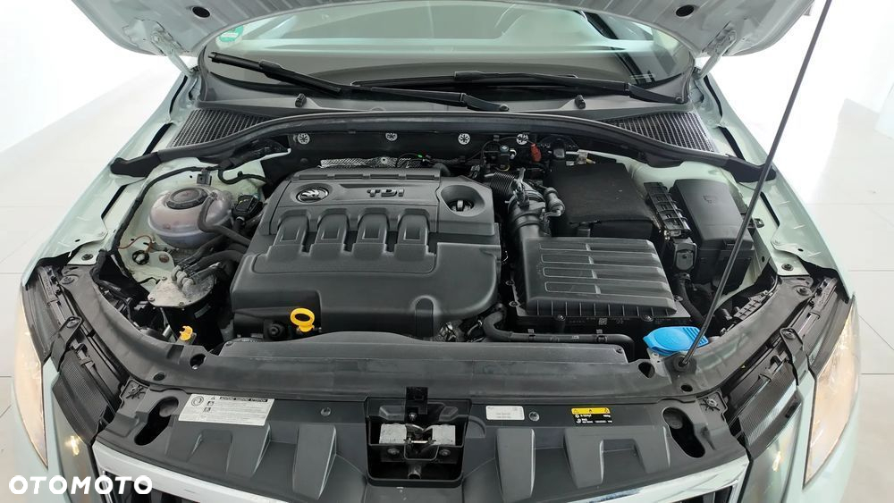 Skoda Octavia 2.0 TDI 4x4 Ambition DSG - 40