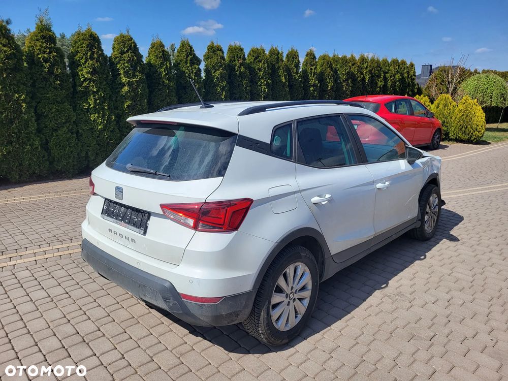 Seat Arona - 4