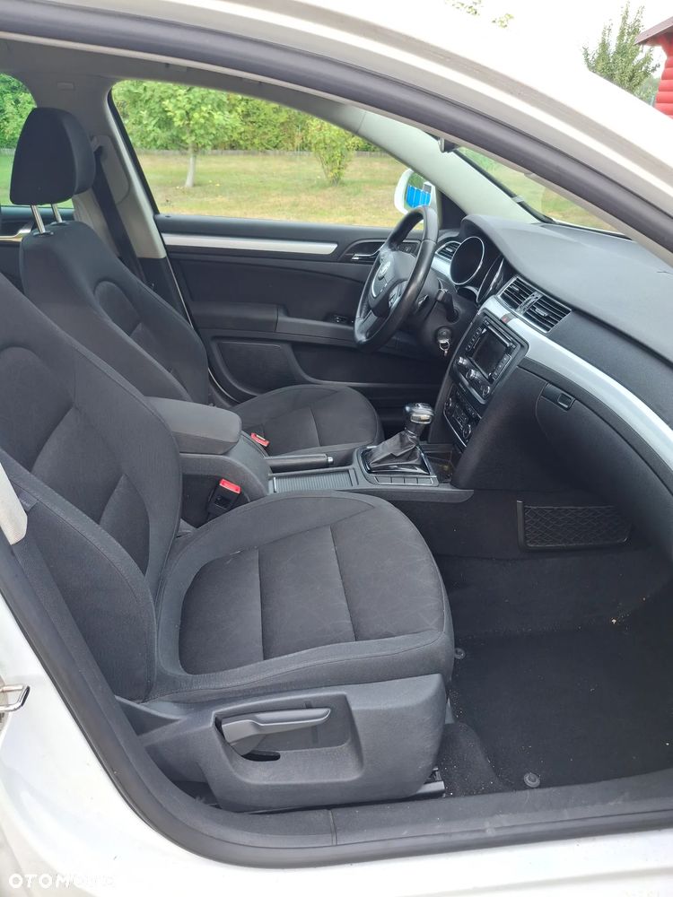 Skoda Superb 1.8 TSI Ambition DSG - 7