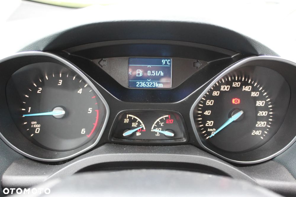 Ford Grand C-MAX - 15