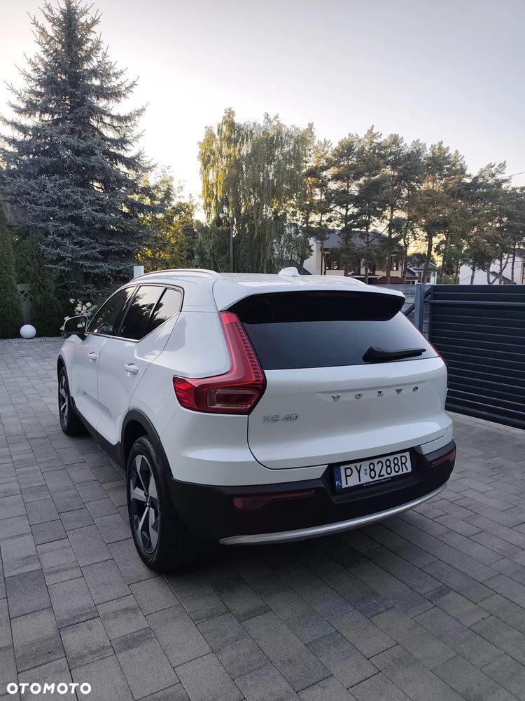 Volvo XC 40 B3 B DKG Plus Bright - 21