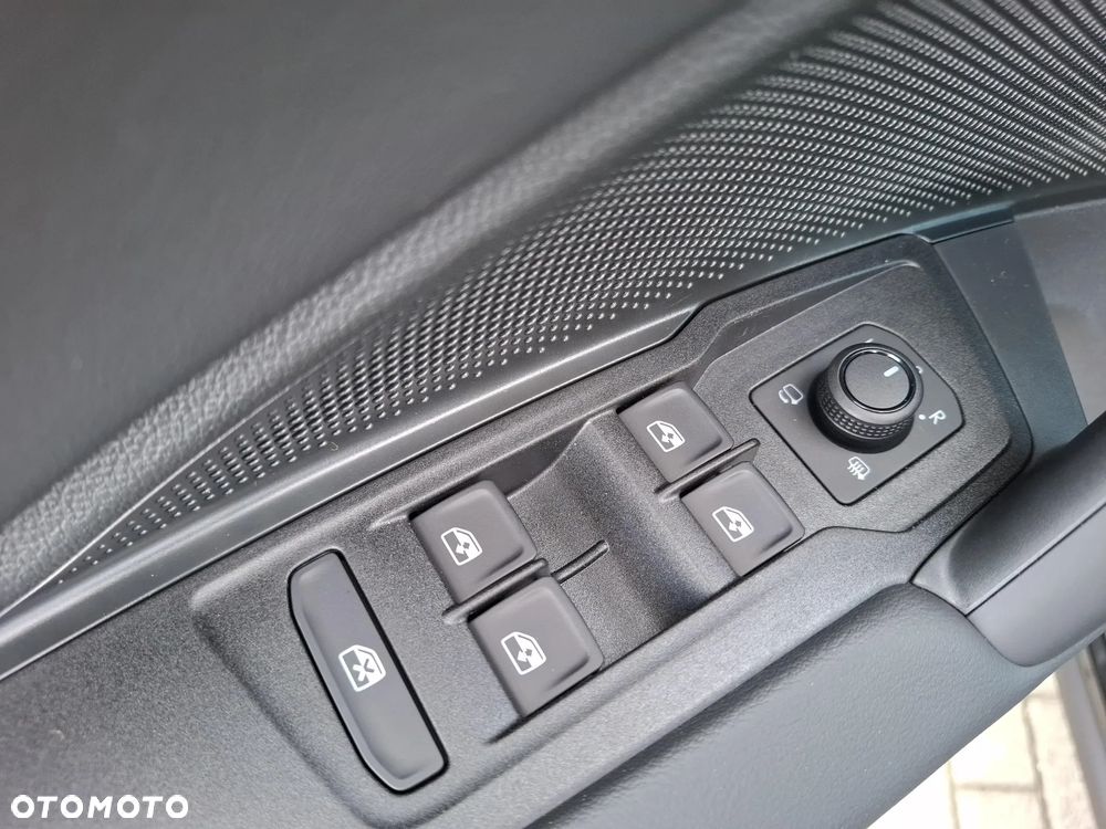 Volkswagen Tiguan 1.5 eTSI Life Plus DSG - 18
