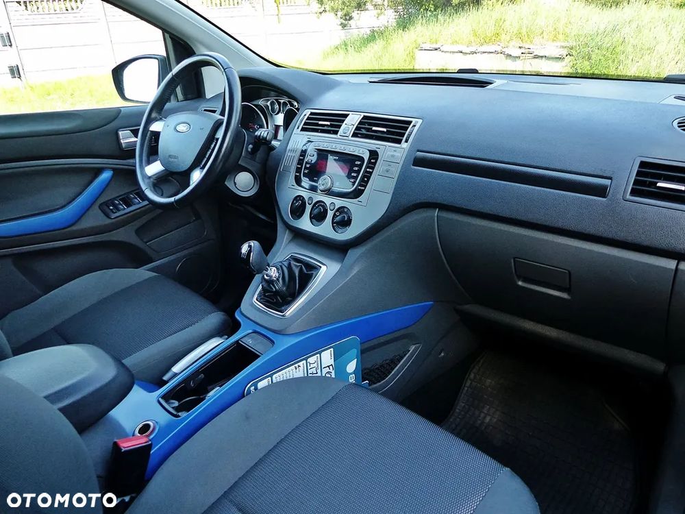 Ford Kuga 2.0 TDCi 4x4 Trend - 23