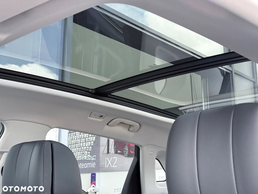 Hongqi HS5 2.0T Executive AWD - 23