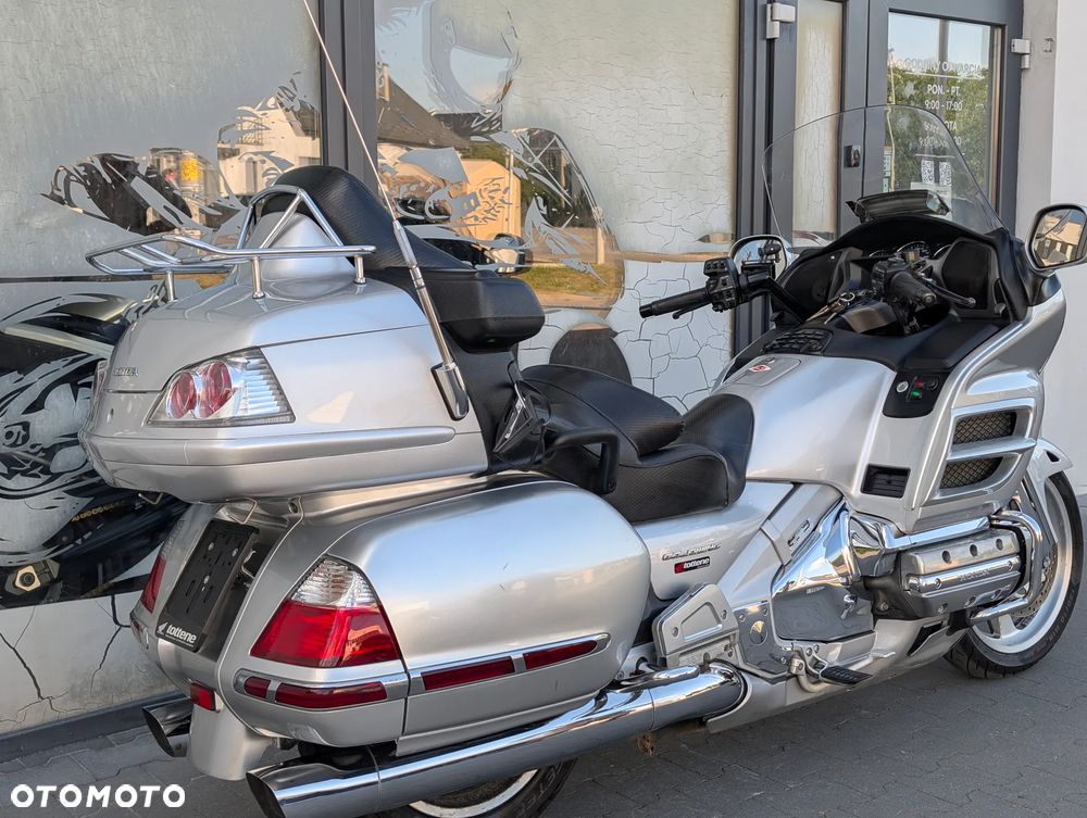Honda GL - 13