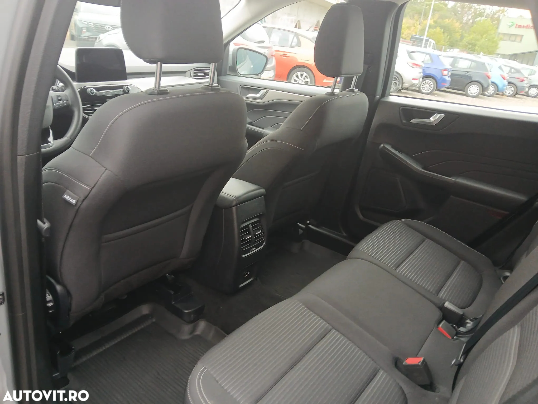 Ford Kuga 2.0 EcoBlue A8 AWD Titanium - 5