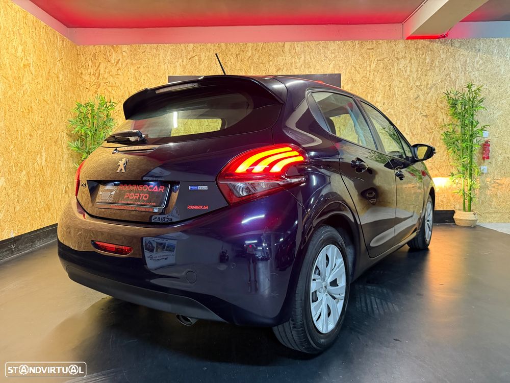 Peugeot 208 PureTech 82 Active - 21
