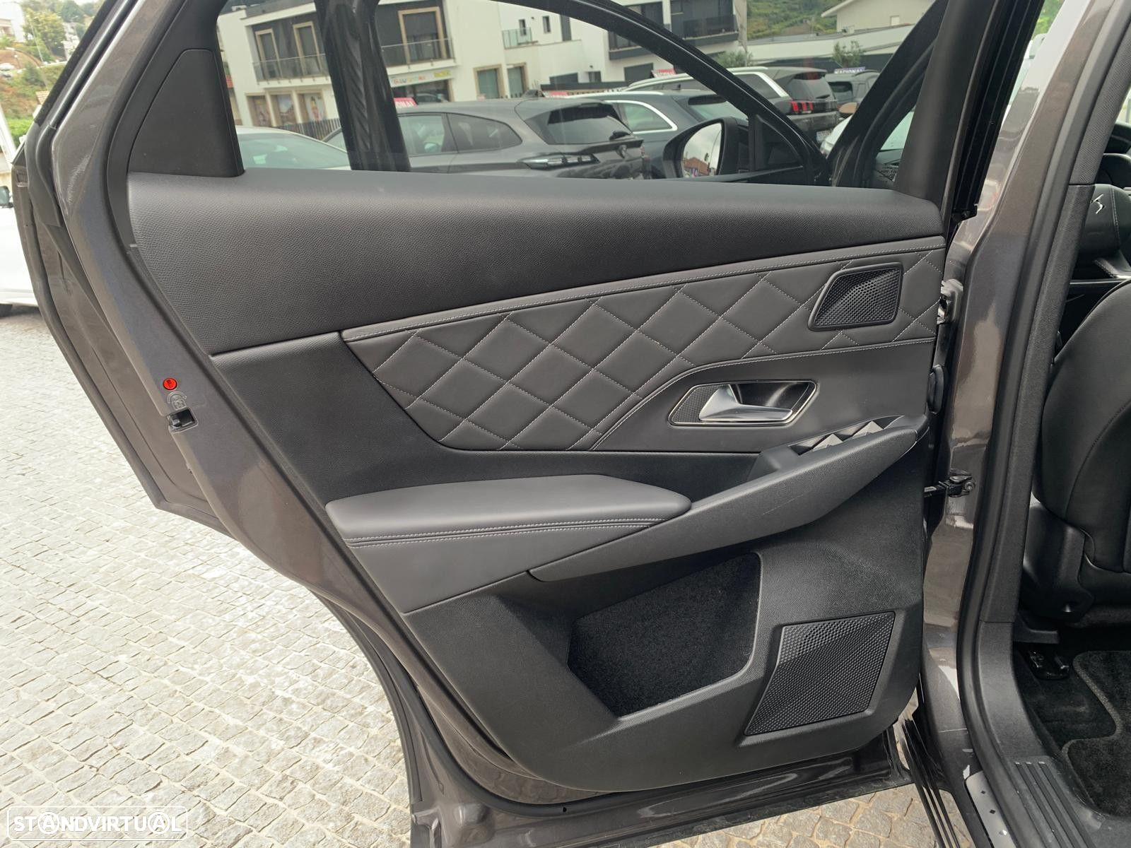 DS DS7 Crossback 1.5 BlueHDi Rivoli EAT8 - 16