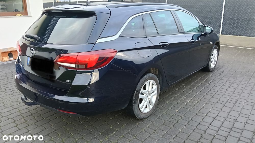 Opel Astra - 4