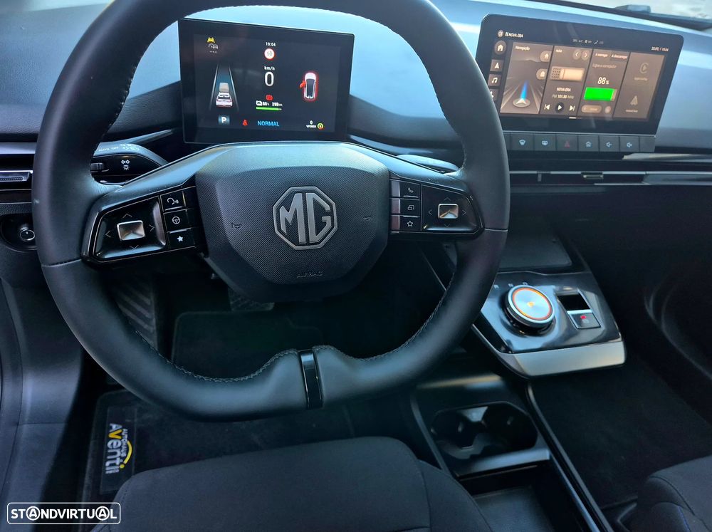 MG MG4 51 kWh Standard - 26