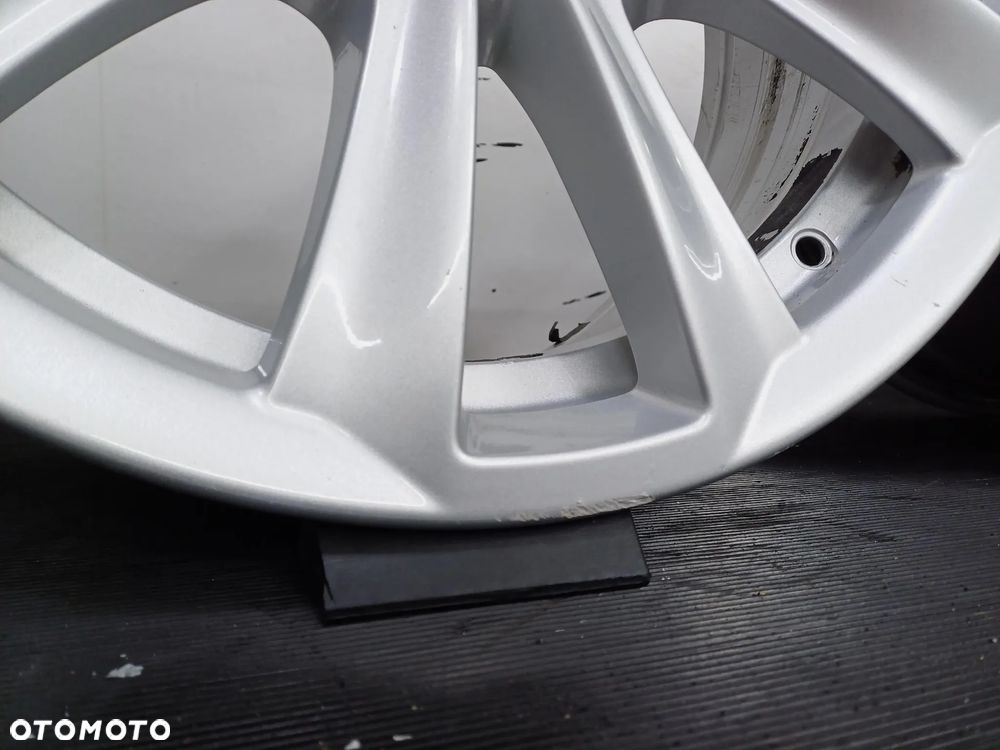 felgi ALU 17 5x120 BMW E90 E91 E92 E93 F34 F30 F31 F35 F10 F11 F06 F12 F13 - 4