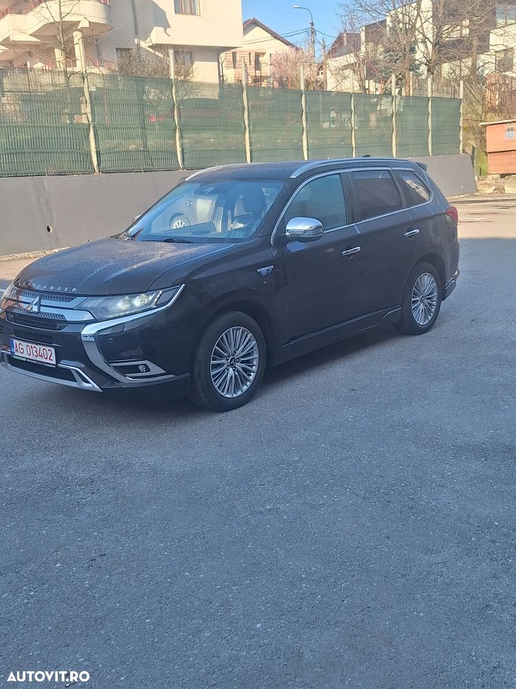 Mitsubishi Outlander 2.4 4WD Diamant+ - 1