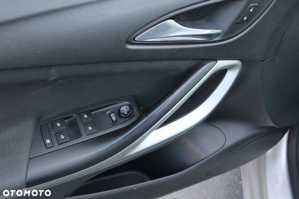 Opel Astra 1.6 CDTI Sports Tourer Active - 27