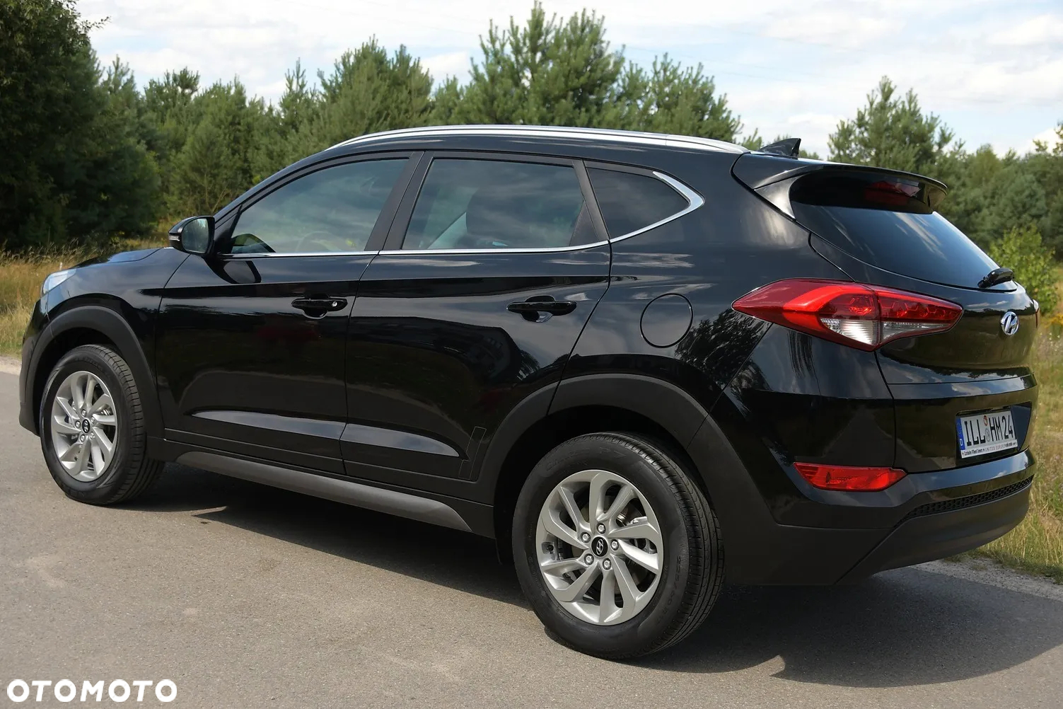 Hyundai Tucson 1.7 CRDI BlueDrive Design 2WD DCT - 30