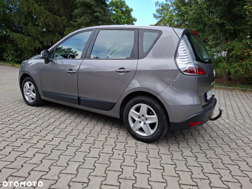 Renault Scenic 1.6 16V TomTom Edition - 8