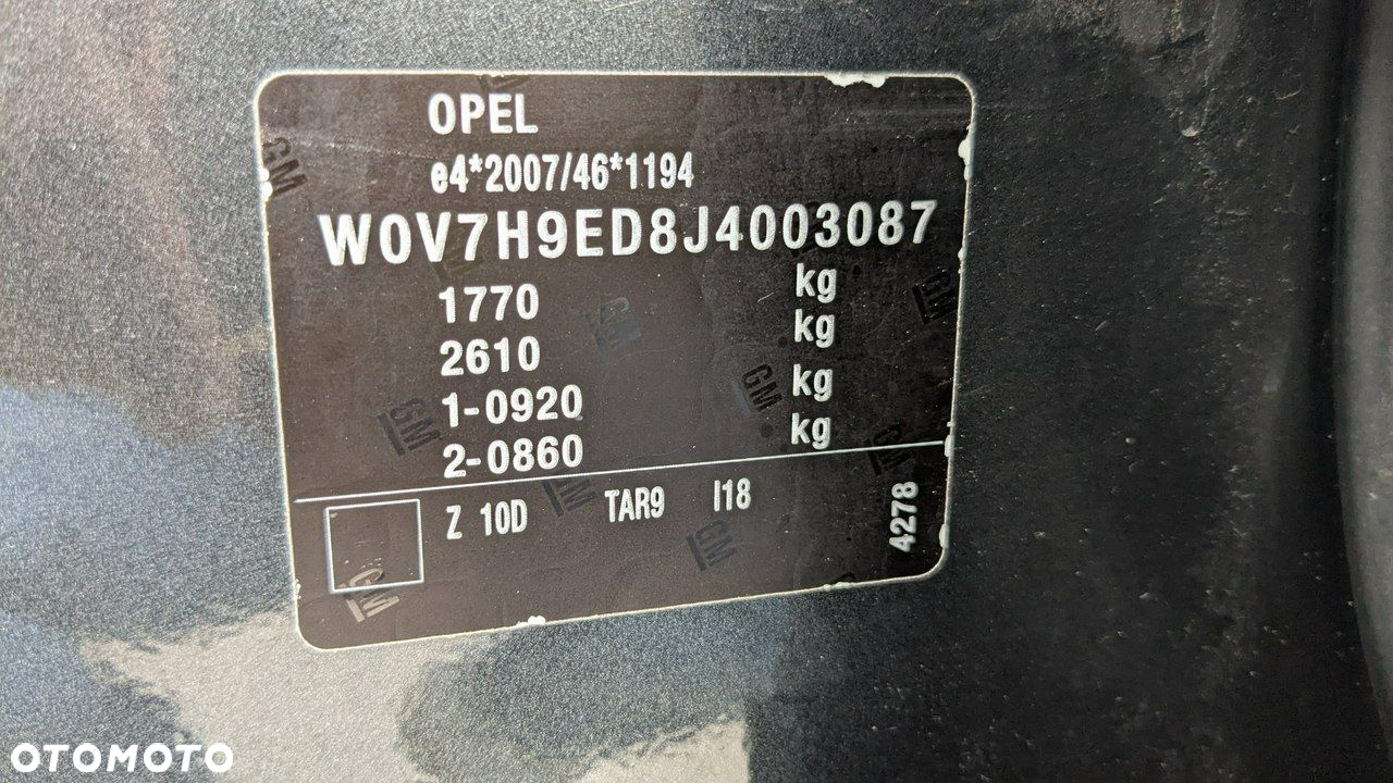 Opel Crossland X - 21
