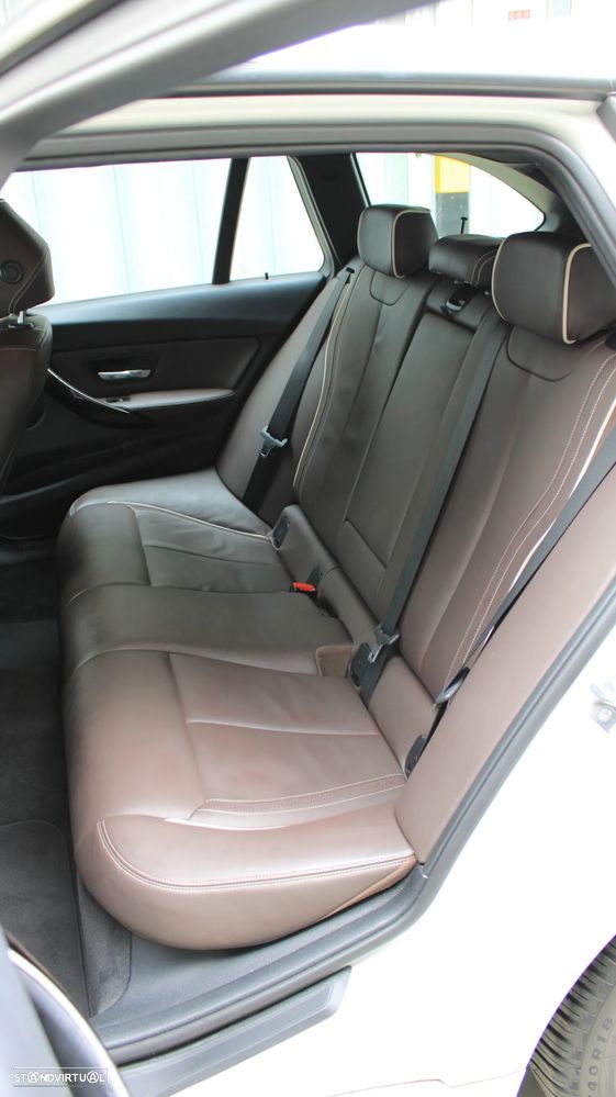 BMW 320 d Sport-Aut. Luxury Line - 13