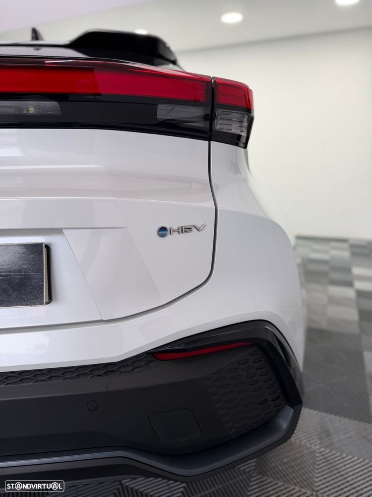 Toyota C-HR 1.8 Hybrid Square Collection - 34