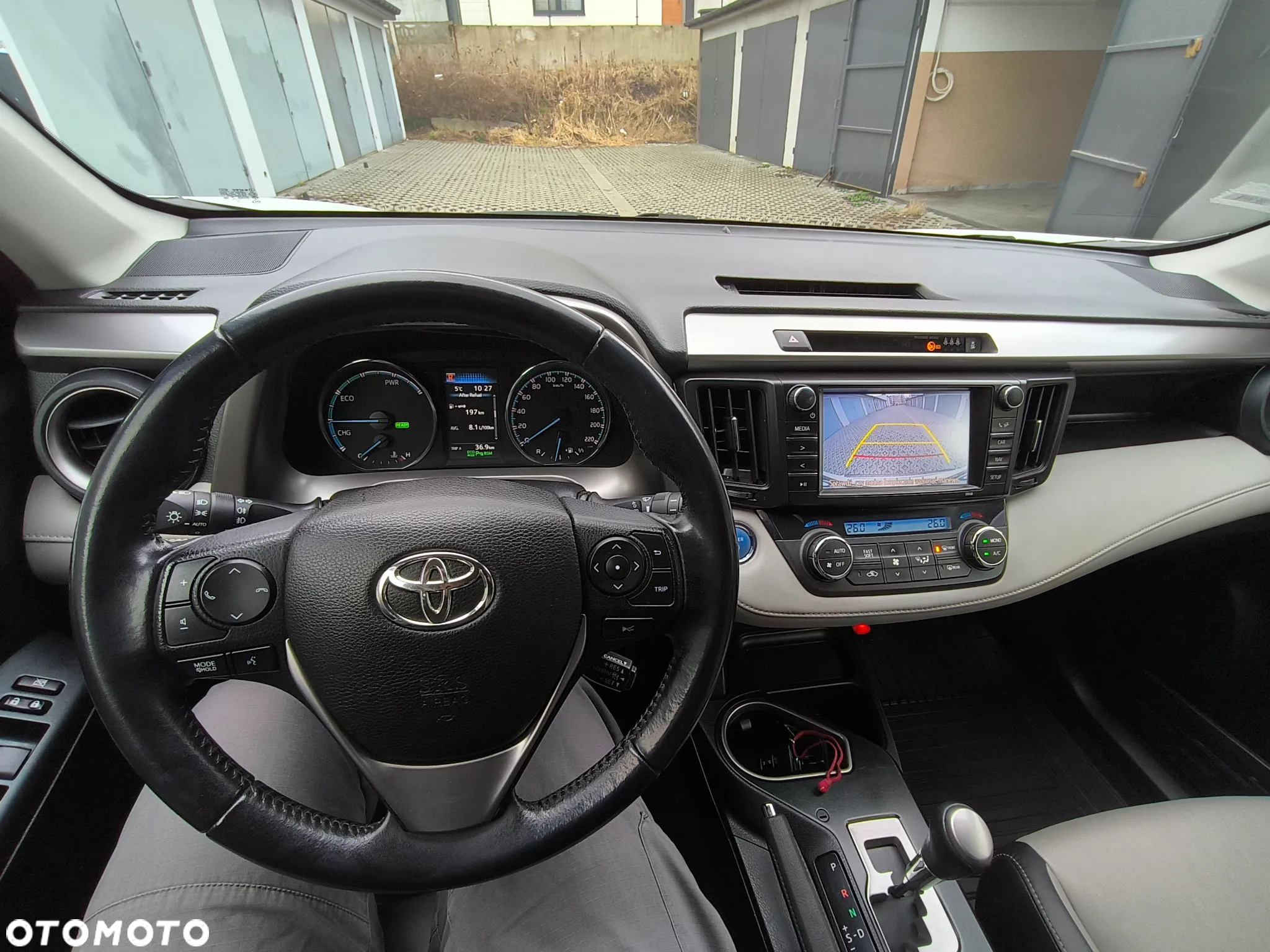 Toyota RAV4 - 18