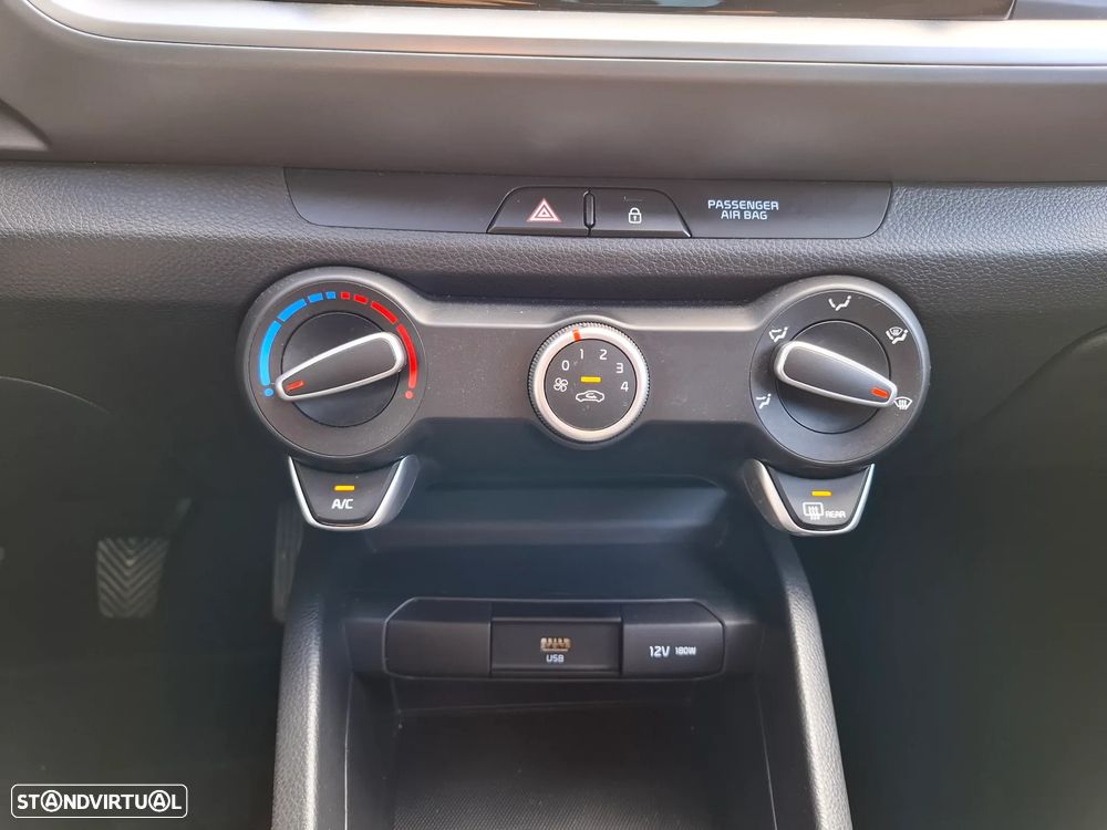 Kia Stonic 1.2 Dynamic - 22