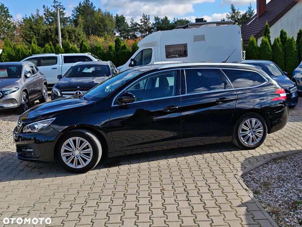 Peugeot 308 - 4