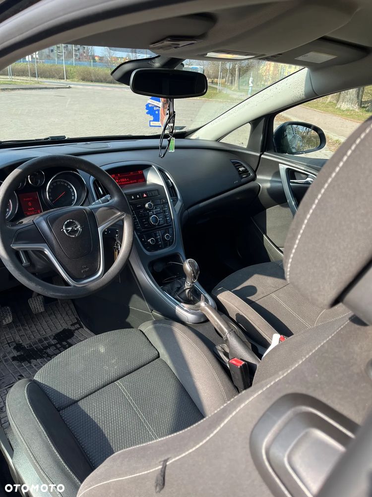 Opel Astra 1.4 Turbo - 8