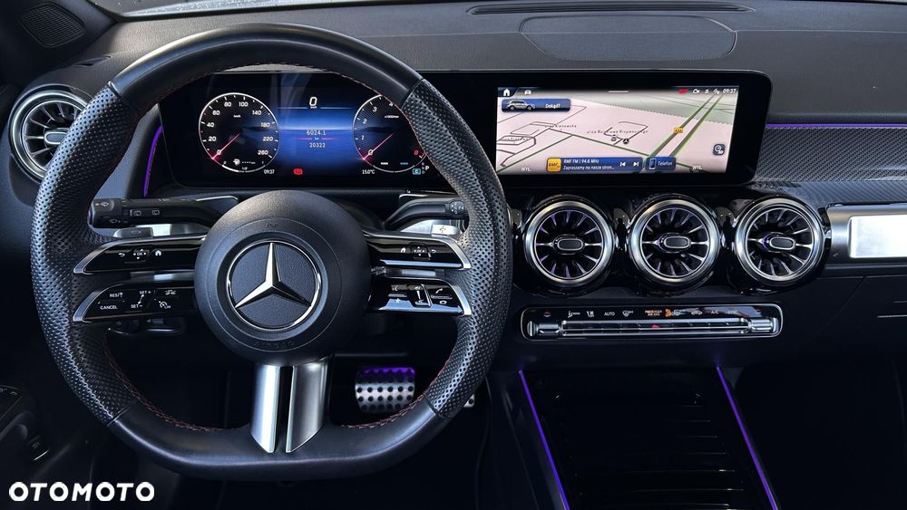 Mercedes-Benz GLB 200 AMG Line 7G-DCT - 14
