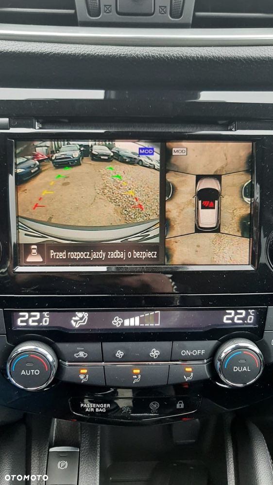 Nissan Qashqai 1.3 DIG-T TEKNA - 27