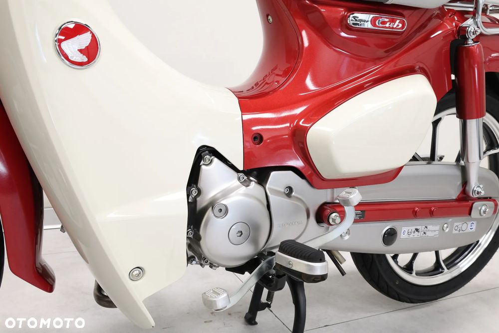 Honda Super Cub - 27
