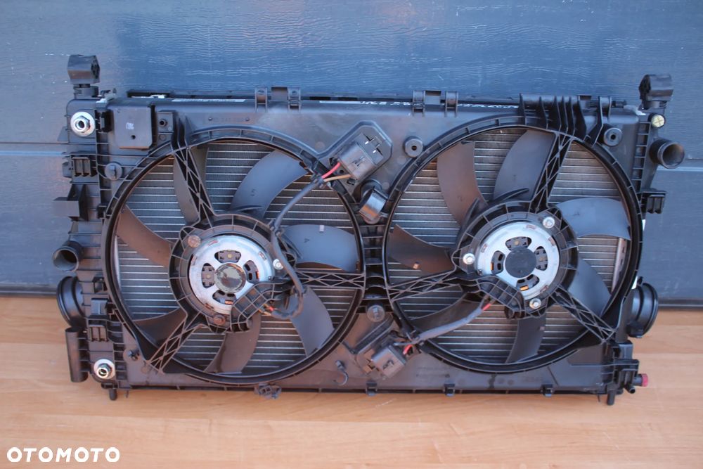 KOMPLET CHŁODNIC WENTYLATOR OPEL INSIGNIA A 2.0 TURBO BENZYNA A20NHT AUTOMAT MANUAL 100% OK SZCZELNE