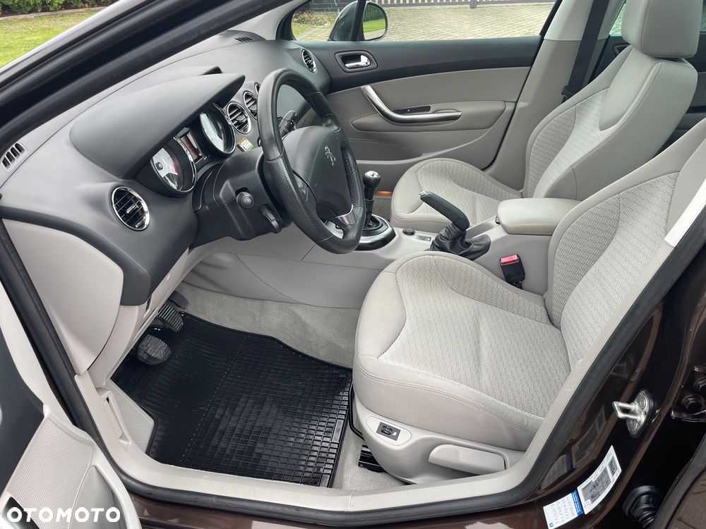 Peugeot 308 - 6