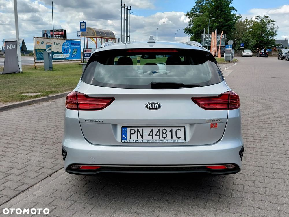 Kia Ceed 1.6 CRDi mHEV S - 4
