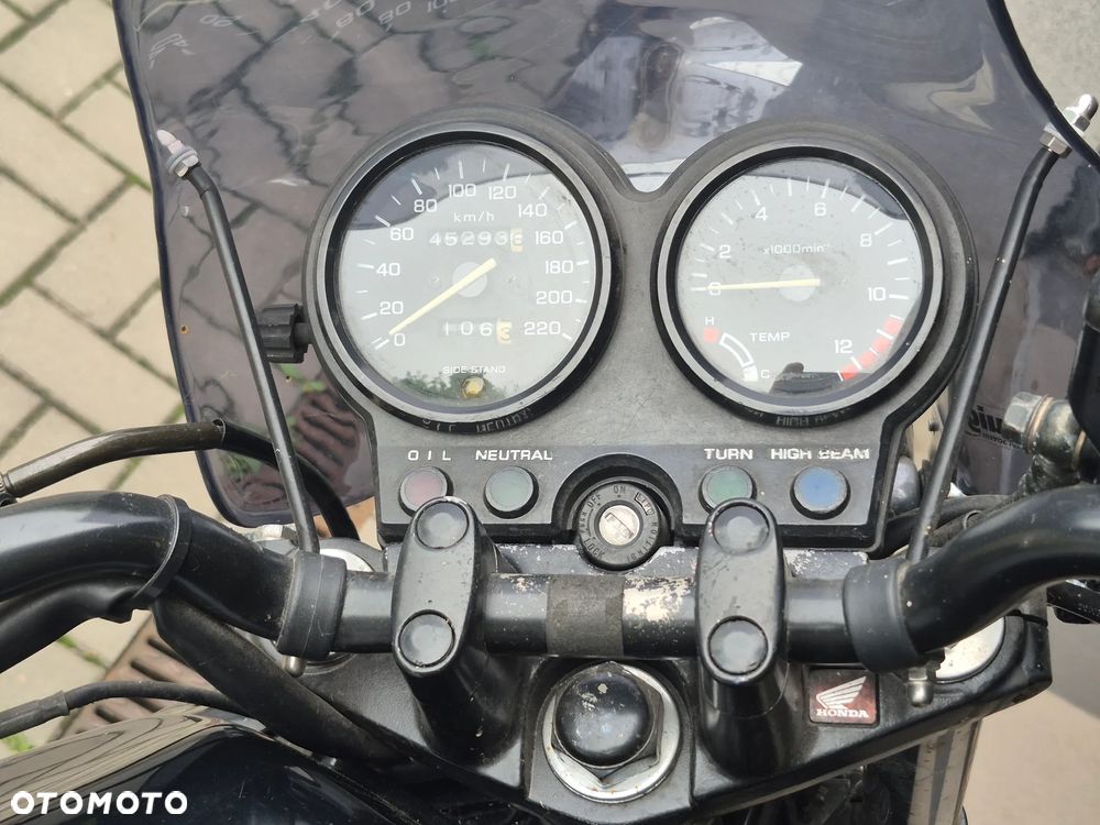 Honda CB - 10