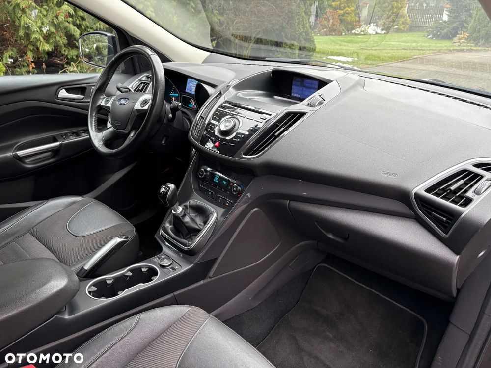 Ford Kuga 2.0 TDCi 4WD Titanium Plus - 16