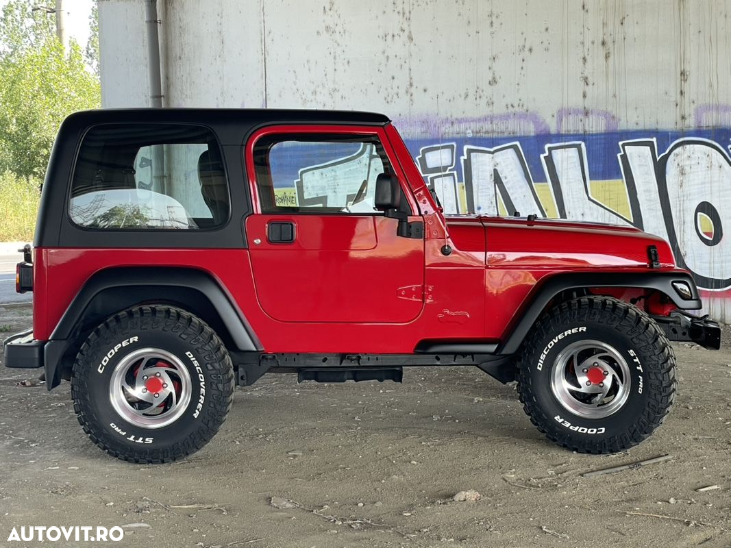 Jeep Wrangler - 5